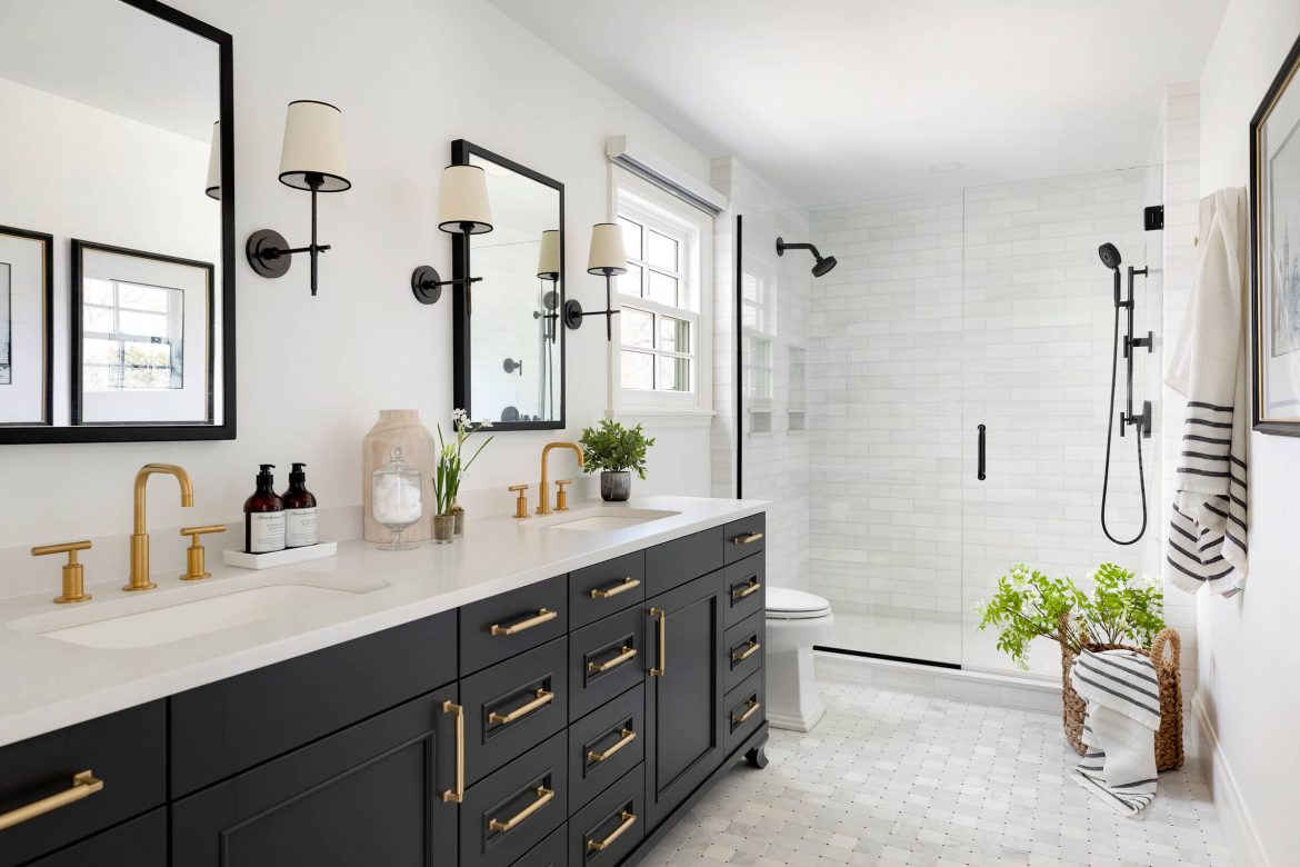 Maximizing Style in Small Space Bathroom Remodeling